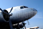 Douglas DC-3C N437GB 