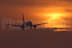 Boeing 737-724 N 