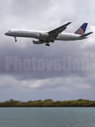 Boeing 757-224 N19136