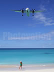 DeHavilland Canada DHC-8-311 Dash 8 V2-LEU 