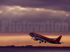 Airbus A320-211 N 