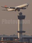 Airbus A349-313E ZS-SXB 